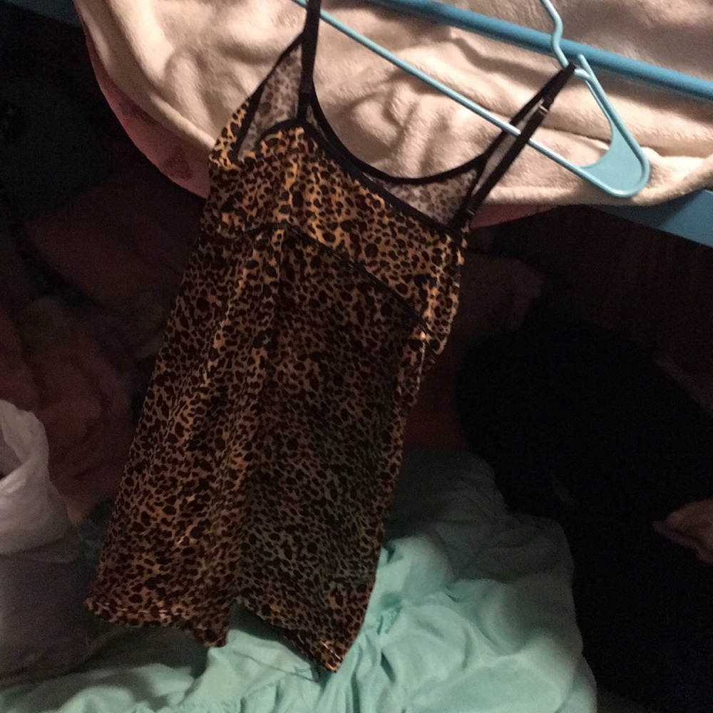 Native intimates small tank top - Picture 2 of 6